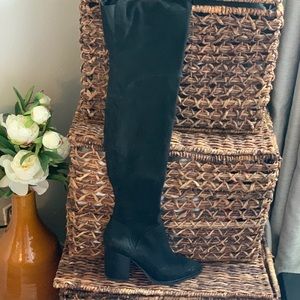 Thigh-High Black Marc Fisher Boots
